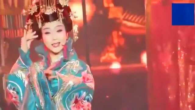 李玉刚演唱会上,演唱梅派经典《梨花颂》这古装形象我给满分