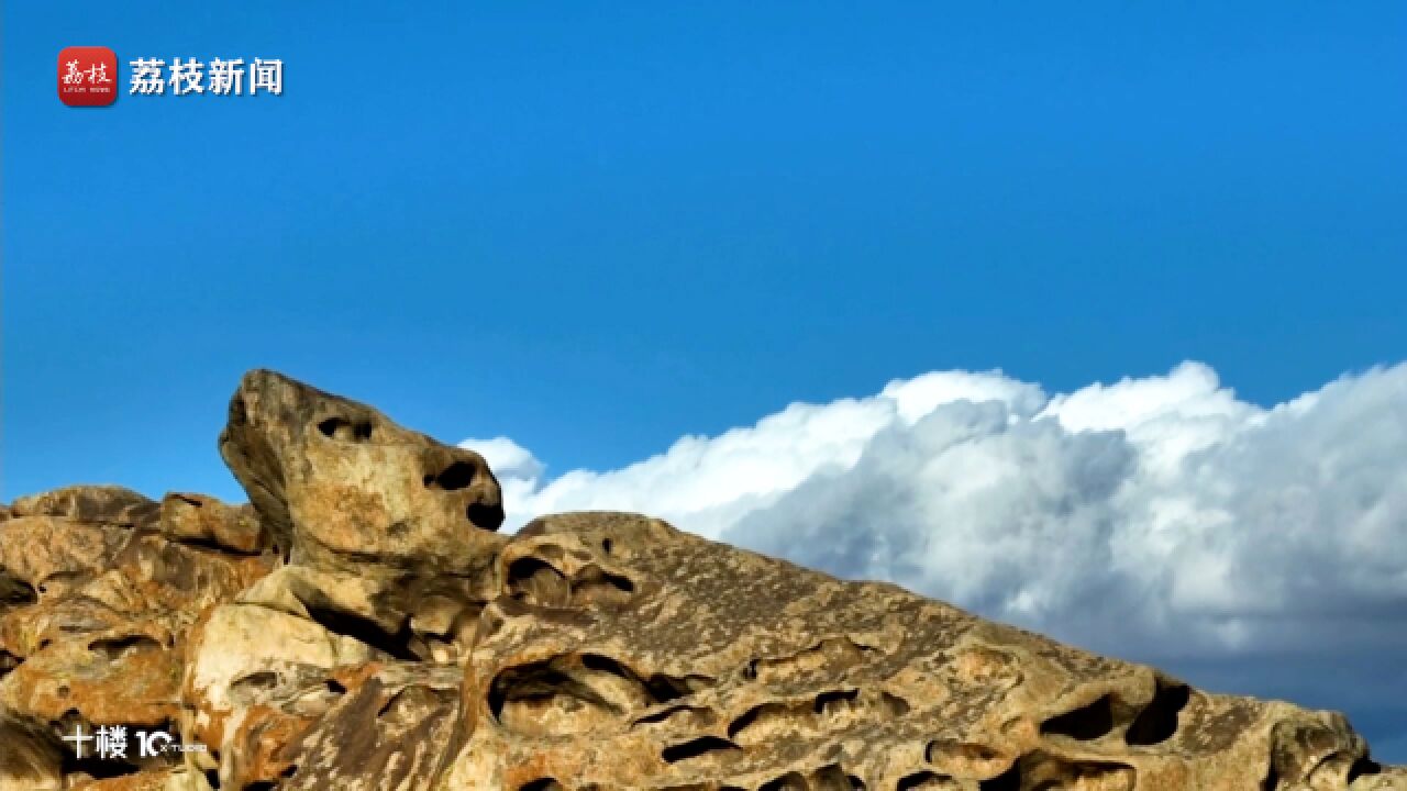 巴里坤怪石山风景描述图片