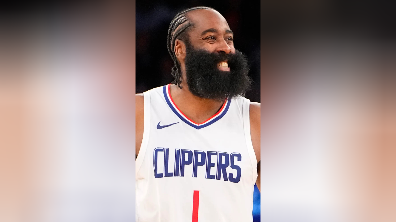 登峰造极!哈登半场5记三分独砍17分 只是常规操作罢了