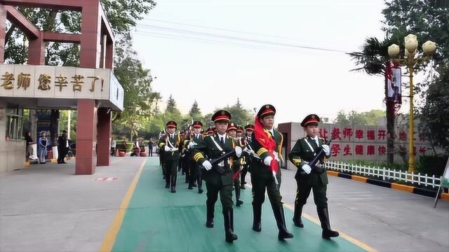 黄河路小学升旗仪式