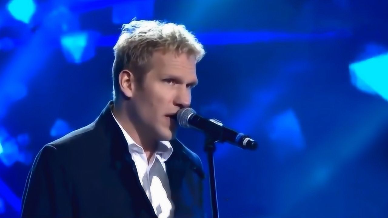 麦克学摇滚演唱英文版《吻别》,经典中的经典,旋律响起让人沉醉