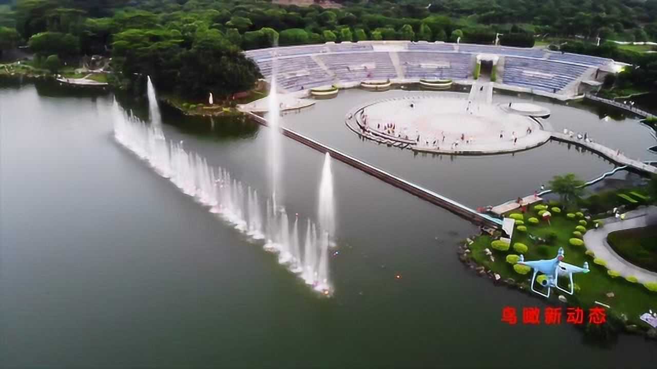 东莞松山湖,夜晚在此散步,还有免费的音乐喷泉