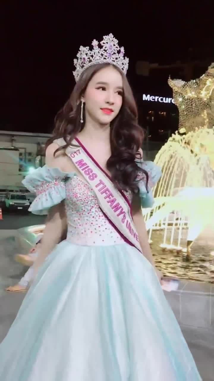 泰国最美人妖yoshi这就是个可爱的小公主不接受反驳