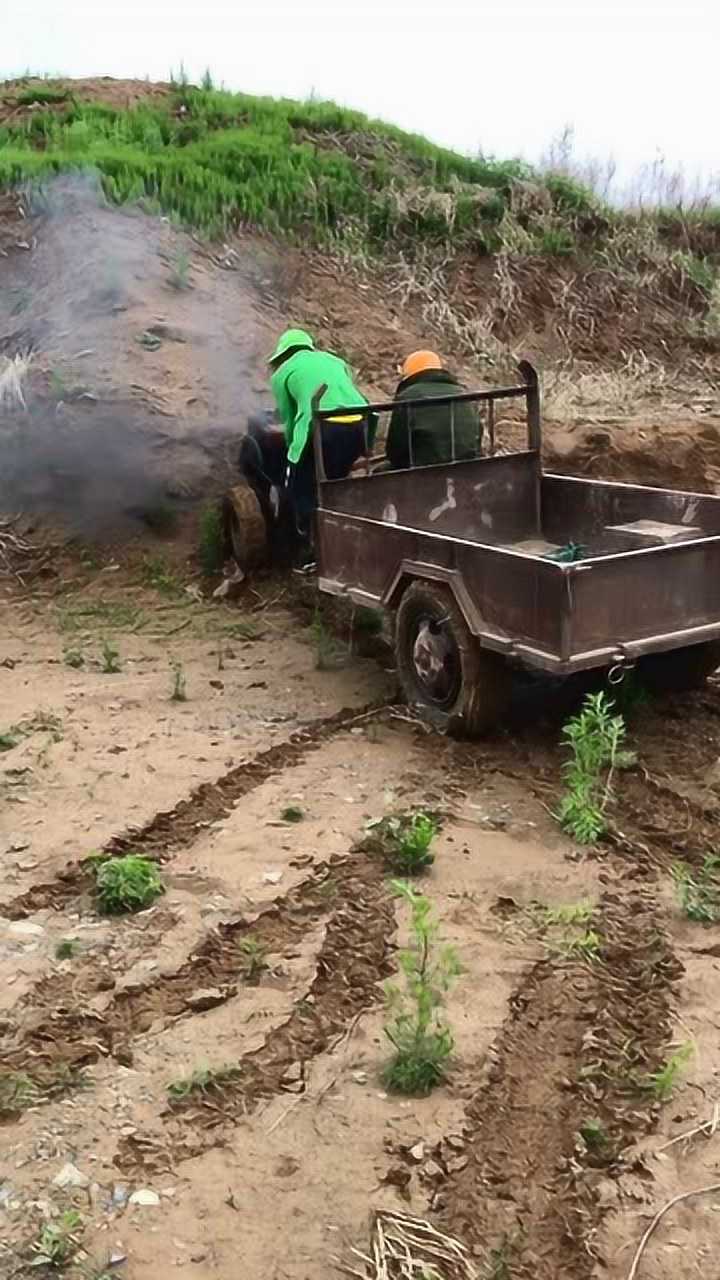 海涛特别搞笑疯狂的手扶拖拉机