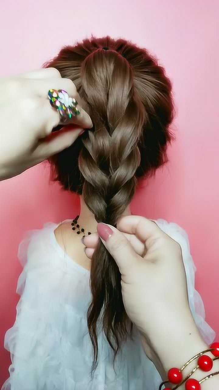 美丽女孩各种编发25