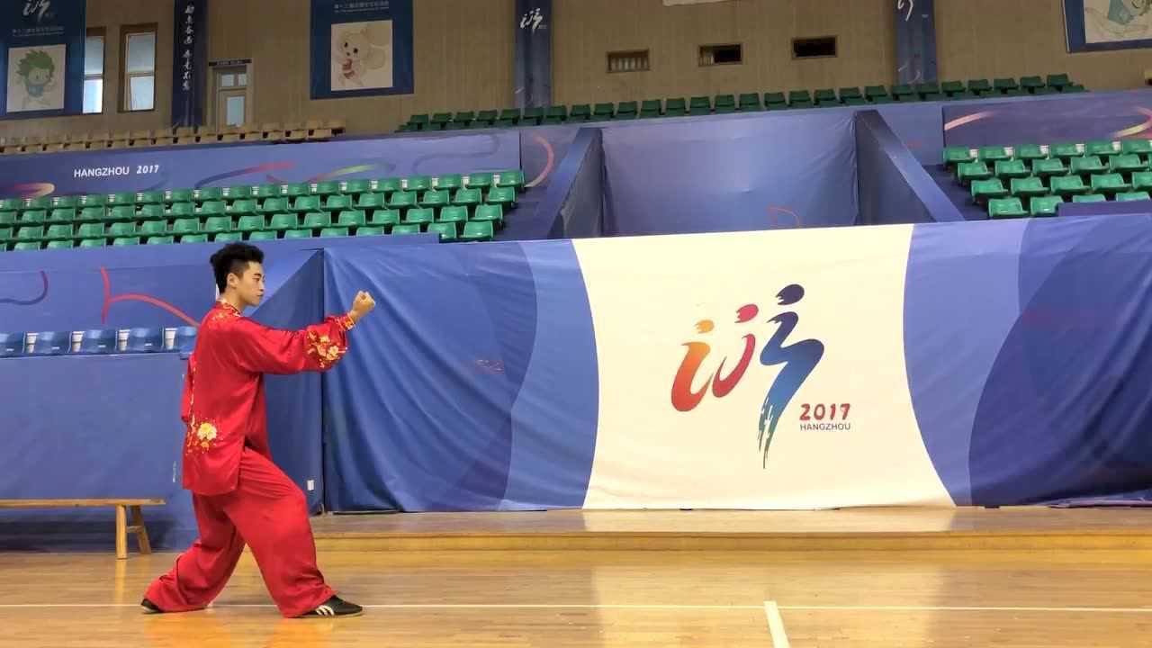 二十四式简化太极拳(转身搬拦捶)