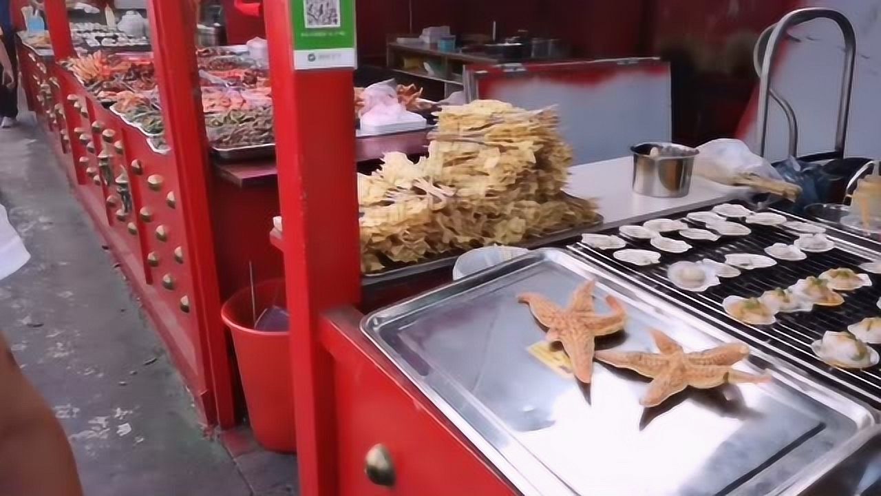 v2019年夏天营口老街逛逛看到当地小吃走不动了