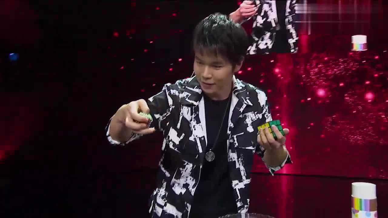 简纶廷精彩魔术表演,看得人眼花缭乱
