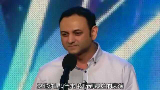 英国达人秀:西蒙如此评价这场表演,被全场指责,很烦恼!