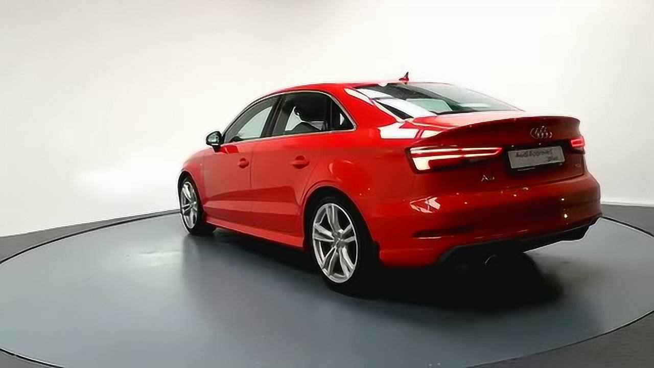 红色奥迪a3外观展示