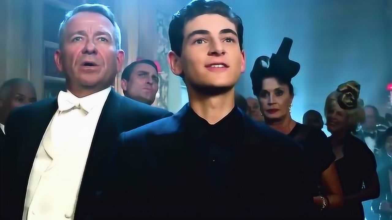 少年蝙蝠侠别拿你的全部家产挑战我的零花钱这钞能力羡慕了