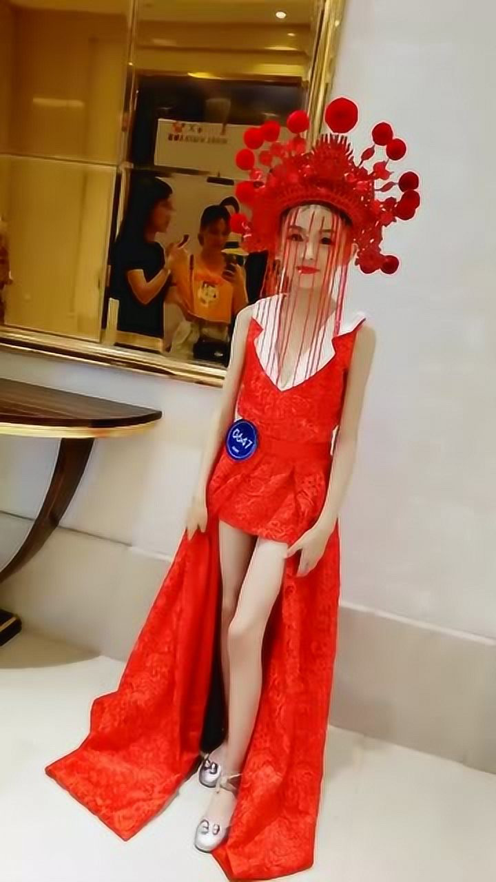 童模宋小睿这身装扮真的美炸了!一股中国风的美感!