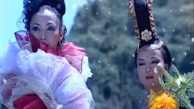 愚公移山:大力神兄弟找到操蛇神,狐狸精姐妹一左一右,狼狈为奸