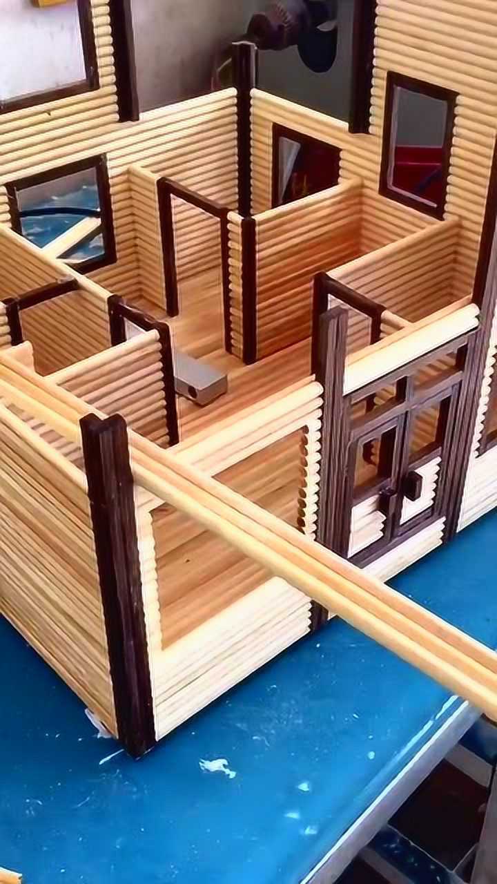 手工制作教程用一次性筷子做的别墅模型看起来很精致