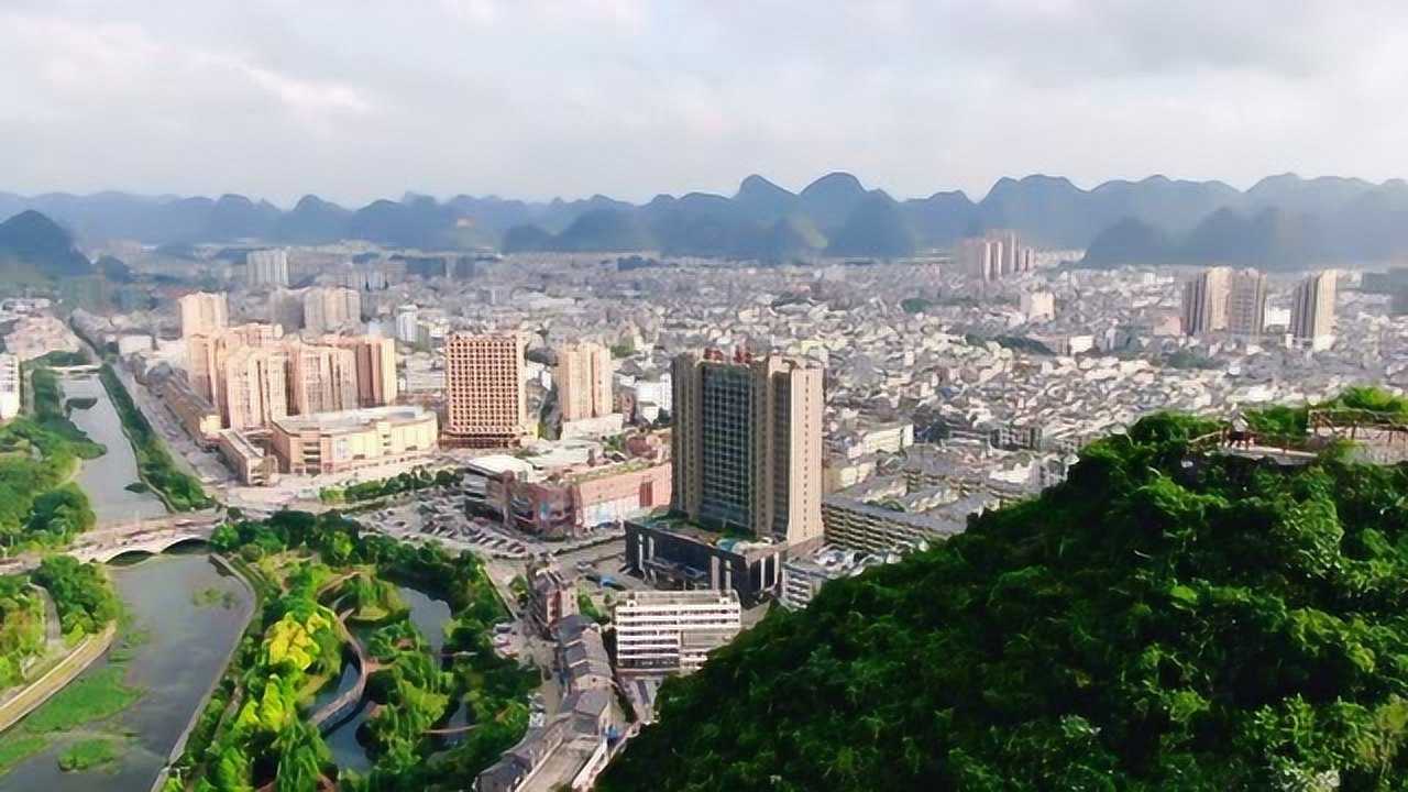 航拍广西百色靖西市这就是大靖西的美景果然很美