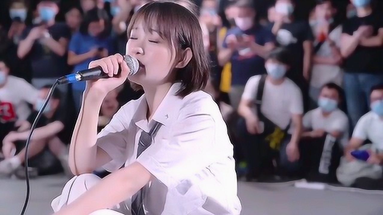 小阿七版逆流成河歌声带着淡淡的忧伤她又有什么样的故事呢