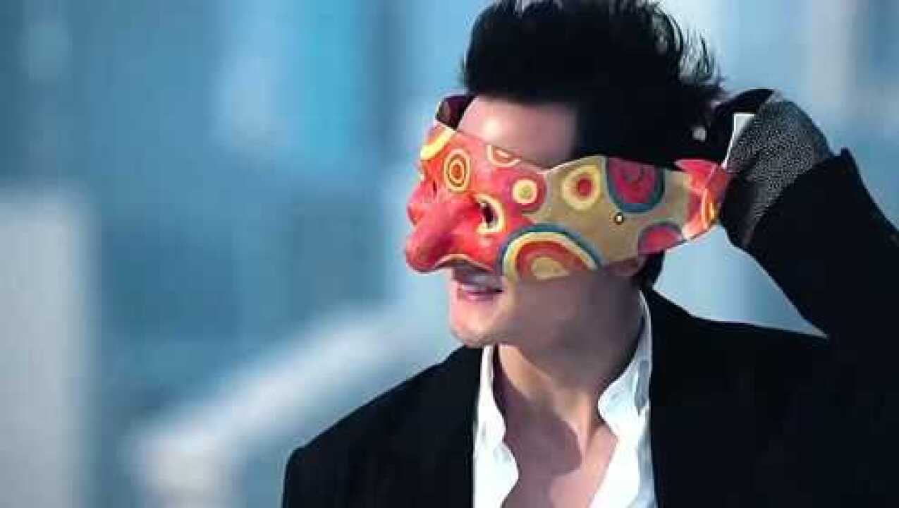 阿祖你收手吧外面都是警察别再犯傻了