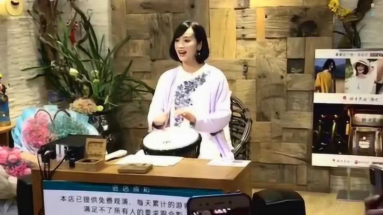 今天在丽江偶遇网红夏夏本人并没有网络说的那么亲和但是真的很漂亮