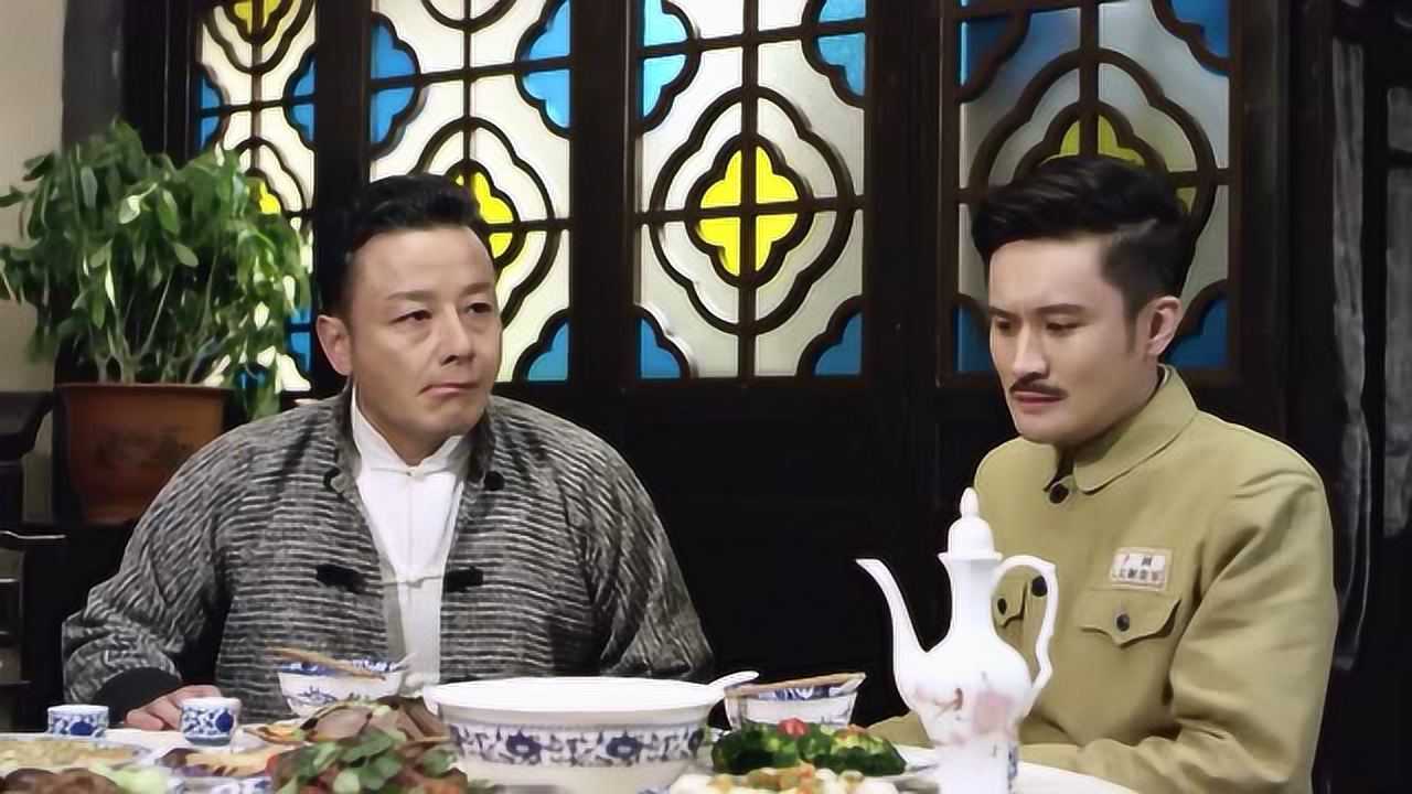 燕阳春大结局一家人正吃饭家雁带着燕青儿子回来母亲激动了