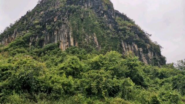 雨后石山风景!