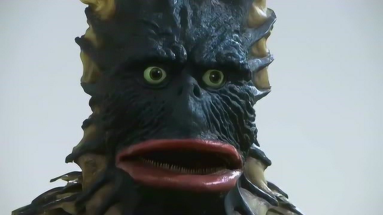 银河奥特曼:银河奥特曼用慰藉只光感化千草,他从怪兽变成人类!