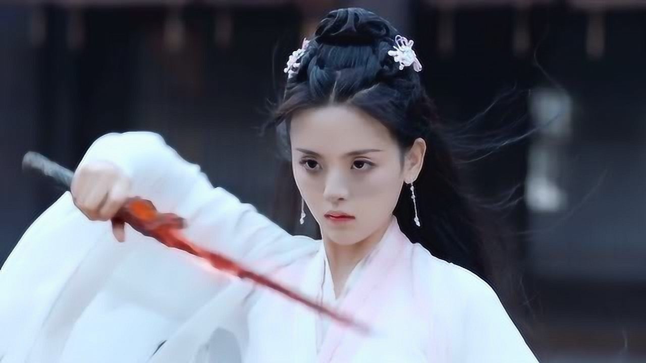 且听凤鸣凤舞的血激活凤鸣剑凤舞霸气苏醒爆发洪荒之力所有人傻眼了