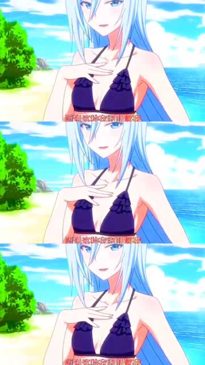 最弱无败神装机龙听说这种衣服叫泳衣