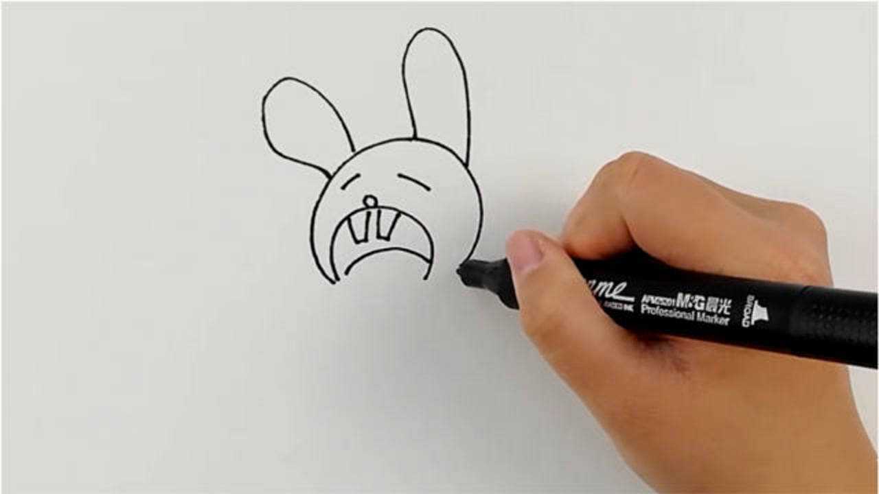 虎多多带你学画:小兔子眯着眼,好像要睡着了