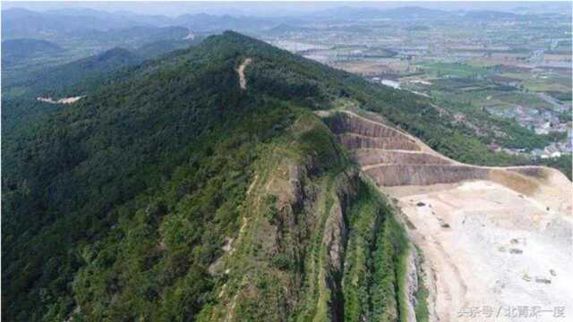 失控的铀矿石:绍兴义峰山放射性石料流向民居,辐射超标|调查