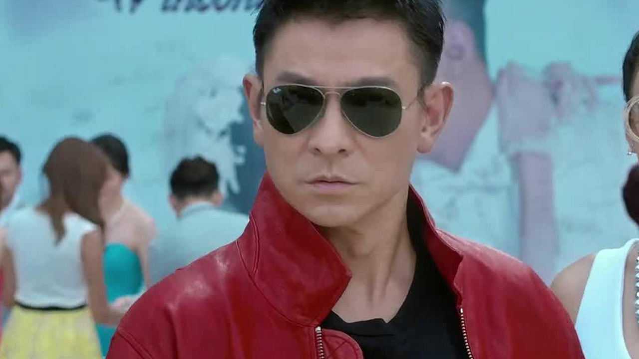 赌神女儿的大婚之日,华仔化身人肉炸弹,炸掉整个婚礼