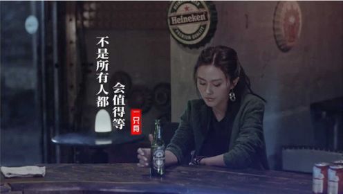 这首《不是所有人都会值得等》催泪好听，现实的歌词，句句入心