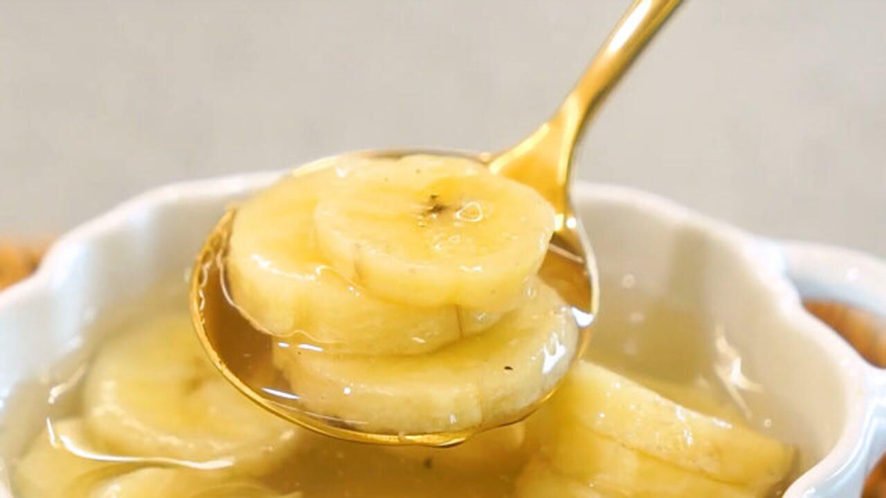 香蕉加点它煮水睡前喝一杯化痰止咳比吃药强百倍