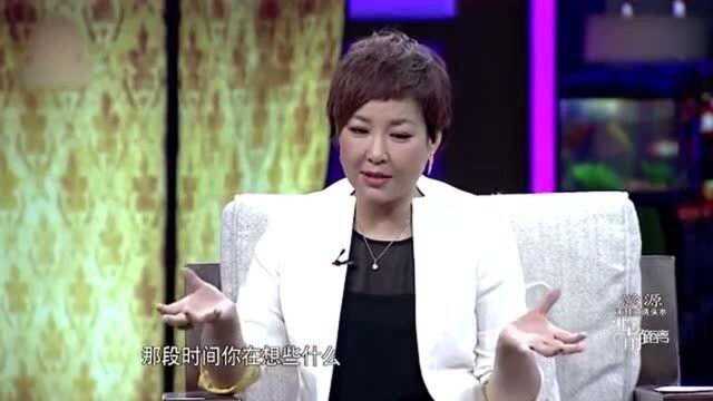 李小鹏妻子两副面孔合集:无视主持人狂飚英文,吴京对她忍无可忍