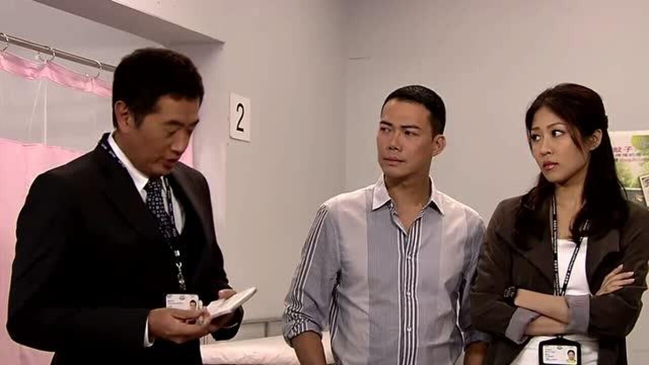法网狙击甘波地入档案室调查没想到遇到窃贼跟自己弟弟很像