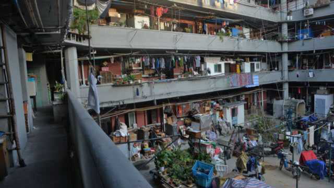 上海闹市的"猪笼城寨",周星驰成名作功夫的取景地,如今怎么样了?