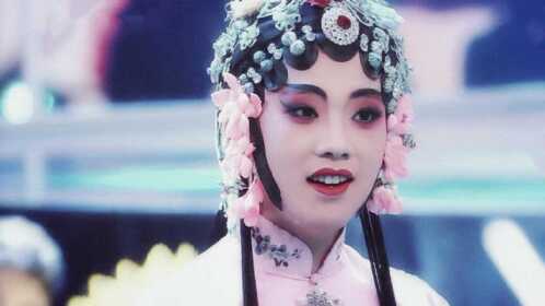 郭麒麟一曲戏腔无字碑惊艳众人郭德纲台下看得热泪盈眶
