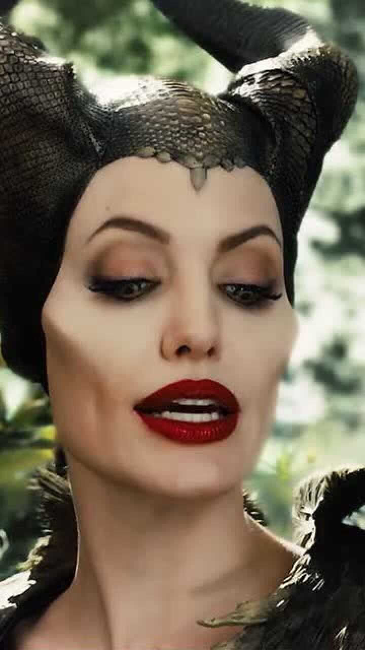 沉睡魔咒仙女教母还真不是一般的美面容实在太精致了