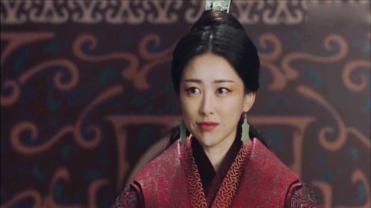 大秦赋:魏嫣一直看向嫪毒,赵姬一眼看穿她的心意,心思太深了