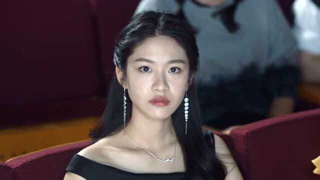 百岁之好一言为定蒋正寒破格进入京大了蒋正寒一番话后夏林希愣啦