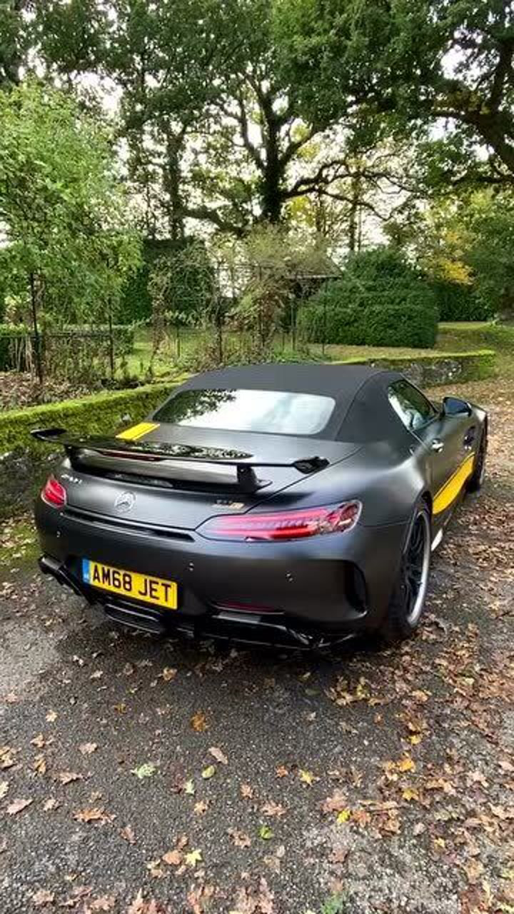 奔驰amg gtr敞篷版,开启敞篷彻底放弃法拉利!