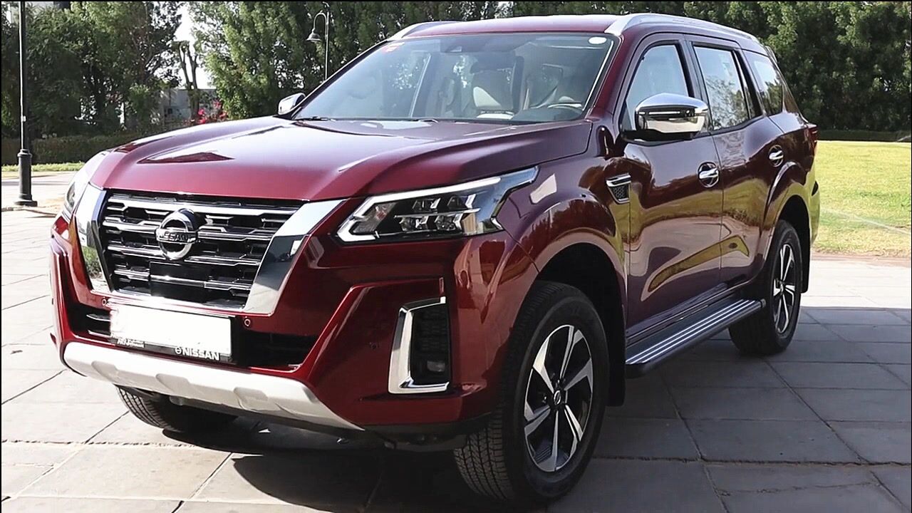 抢先实拍2021款日产途达颜值高空间大一脚油门跑个0100太帅了