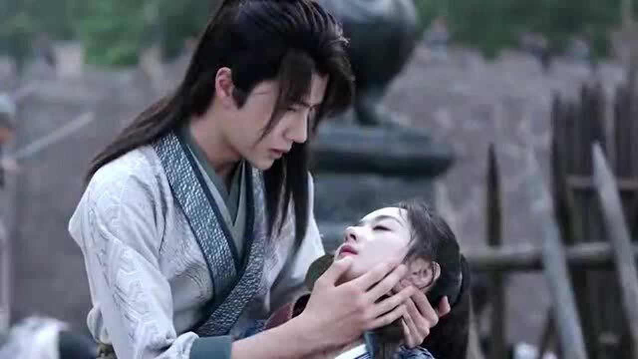 有翡:王一博抱起重伤的赵丽颖痛哭这幕,观众不忍心看,太揪心了