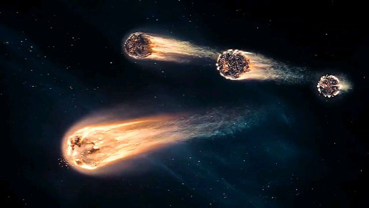 陨石坠落陨石撞击地球,外星生物降 临