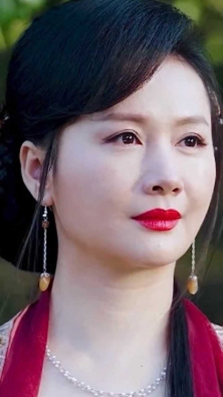 王婉娟笑起来真的超级美感觉恋爱了