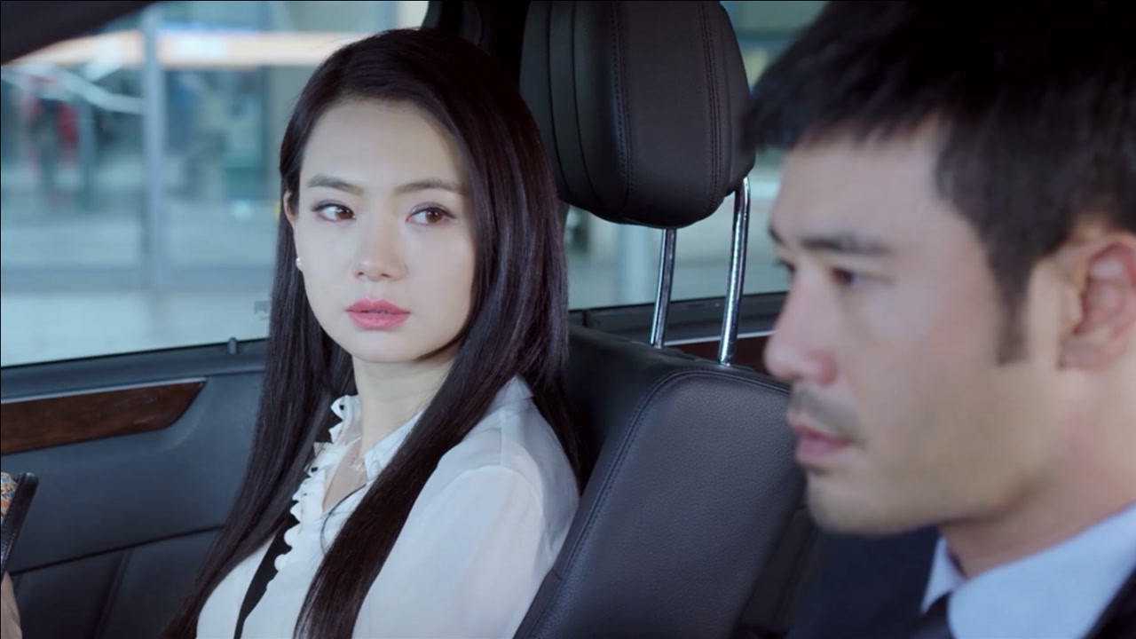 你好乔安:乔安一直在等陆远扬挽留,没料陆远扬太怂,最终也没能说出口