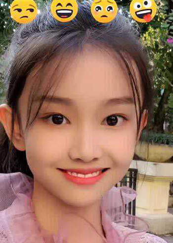 宋小睿四个表情包,最后一个你想笑死我吗?