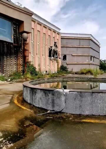 东莞东坑新东泰曾经港星都来嗨的地方现在却是这个样子