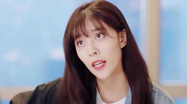 调皮可爱的沈双双给上司挤痘痘还让美女遇到