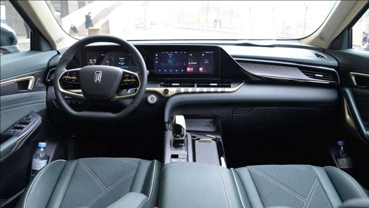 深度评测全新奔腾t55内饰篇