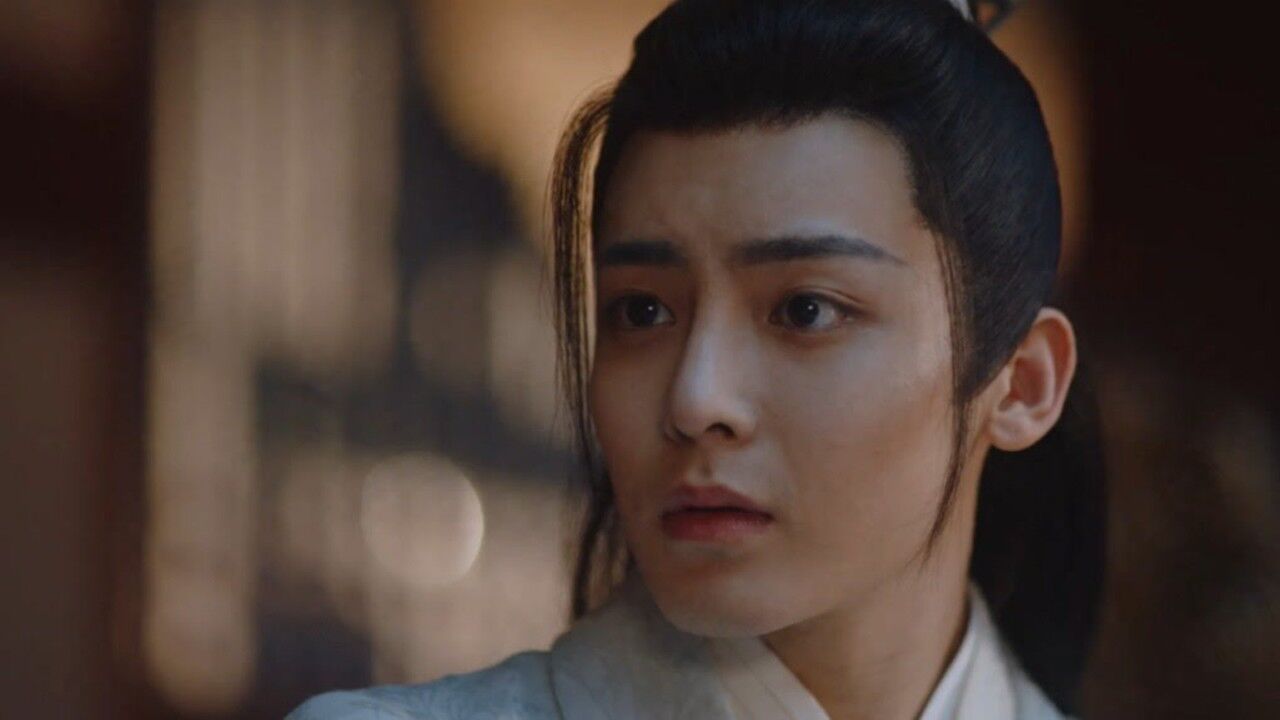 我就是这般女子第19集02赵顺子认为班婳是好人将护身符交给她